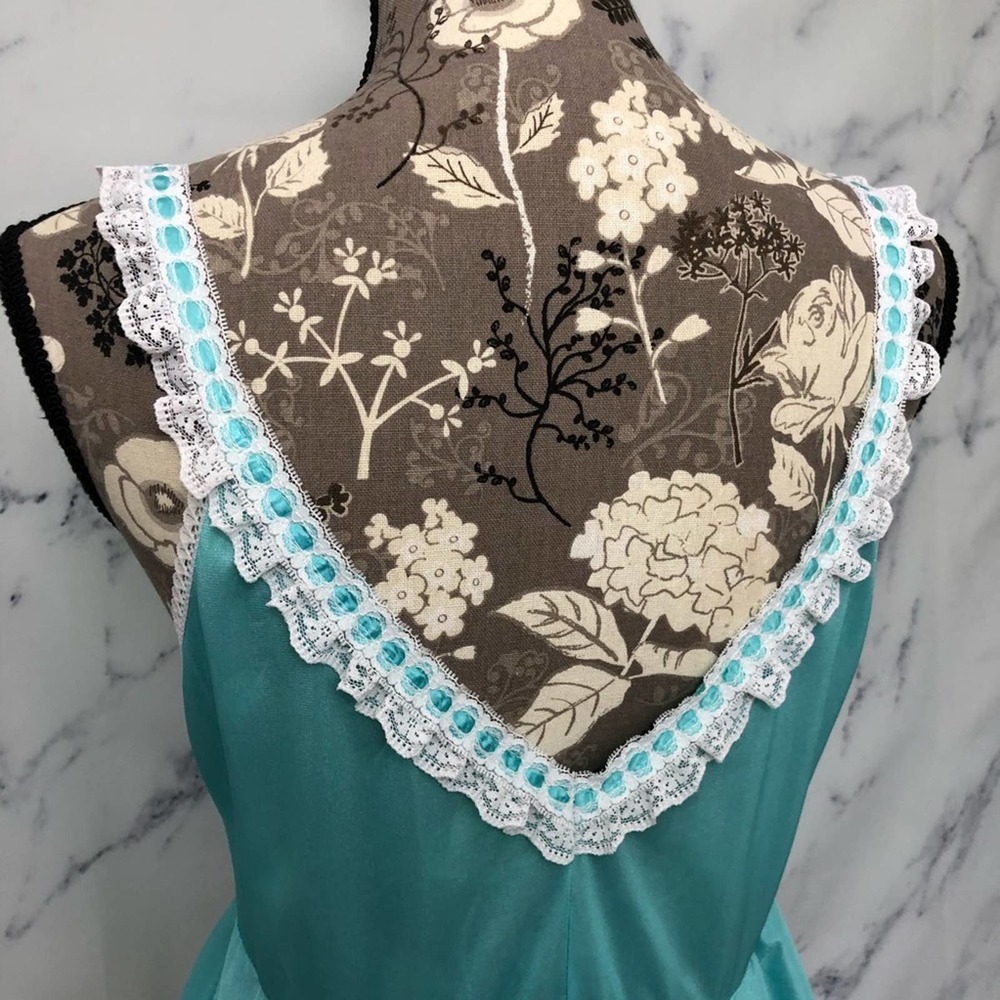 Vintage Glencraft Aqua Blue Lace Peplum Chemise Camisole Tank Lingerie Top - Picture 11 of 13